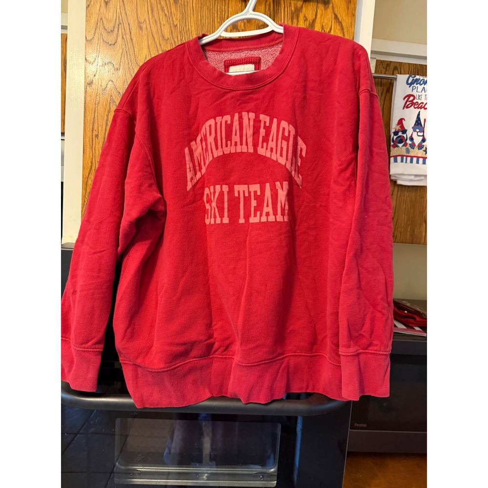 American Eagle Ski Team Graphic Crewneck Sweatshirt Red Small Pullover Fleece